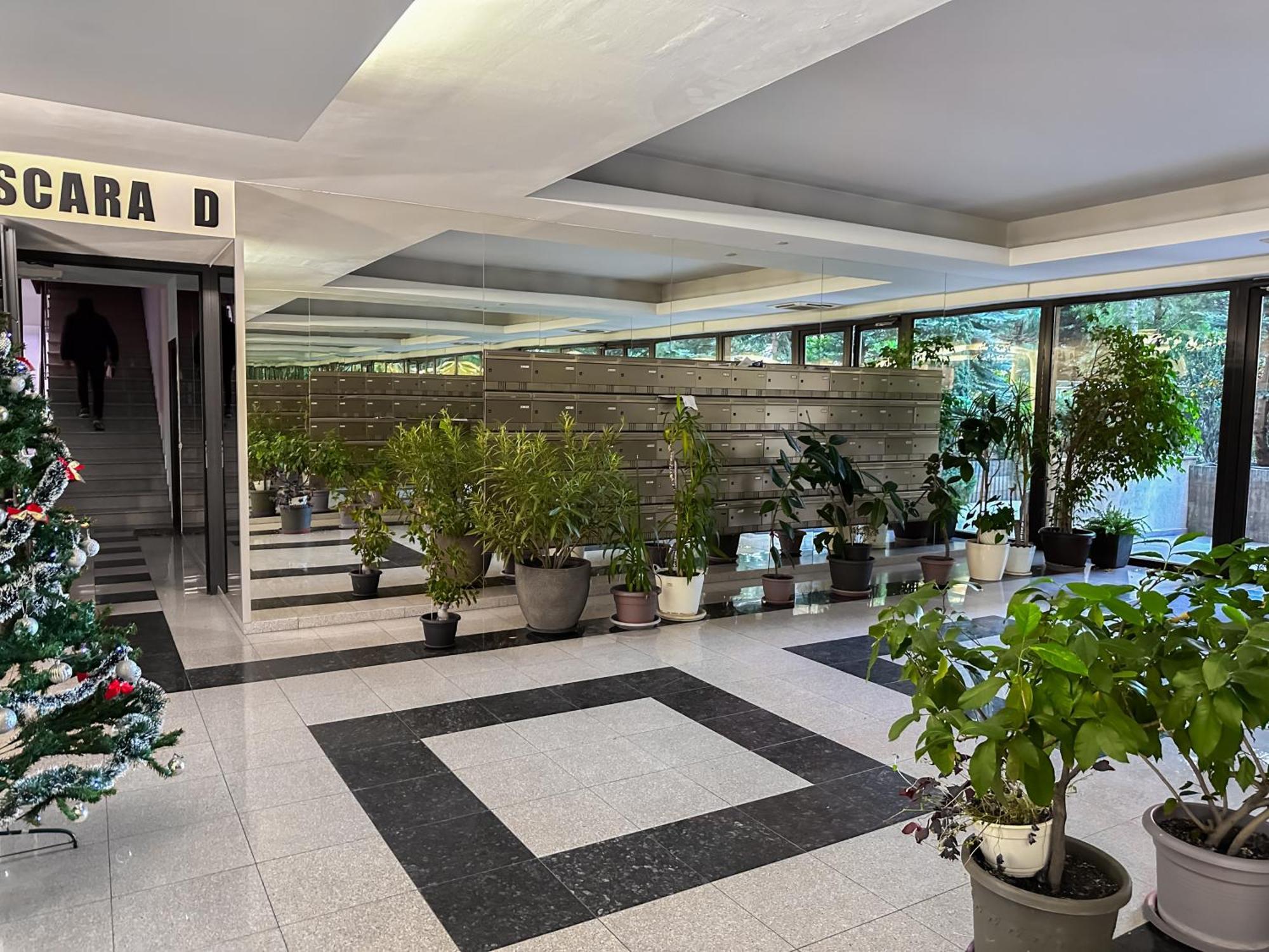 Garden Apartment - Herastrau Park 3Min Walk Bucarest Extérieur photo
